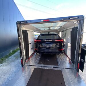 Lamborghini Transport