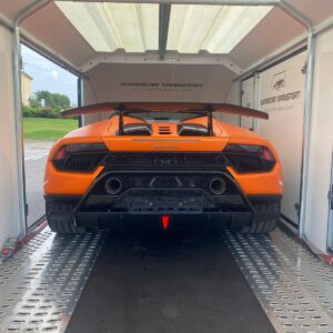 Lamborghini Import, Auslandtransport