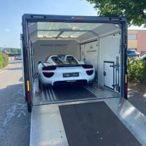Hypercar Transport