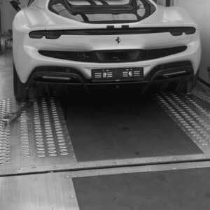 Geschlossener Autotransport