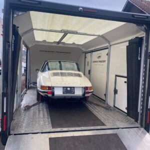 Geschlossener Autotransport Schweiz