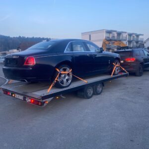 Offene Fahrzeugtransporte