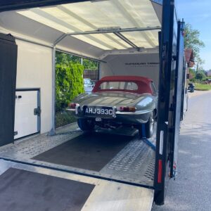 Oldtimer Transport Switzerland